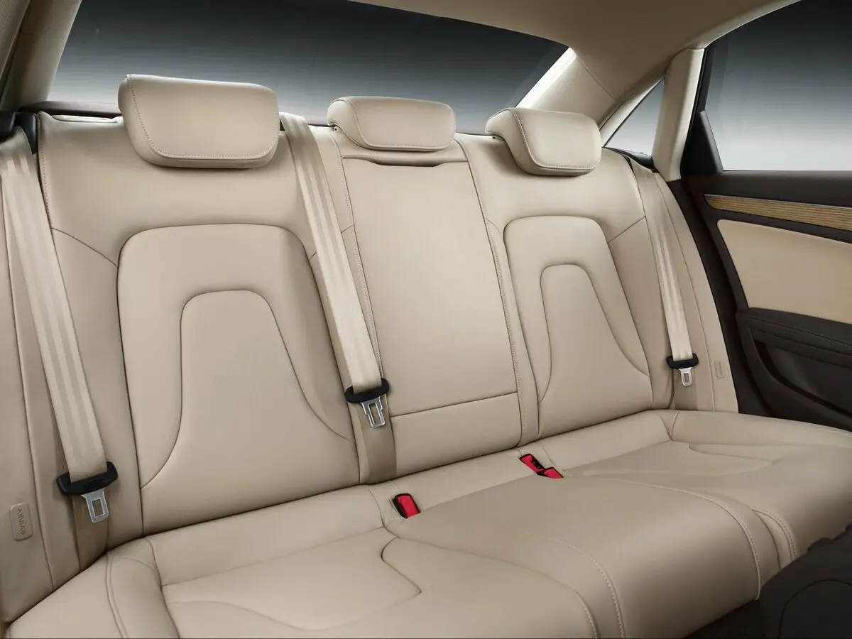Audi A4 IV (B8) Рестайлинг Седан — сүрөт 12