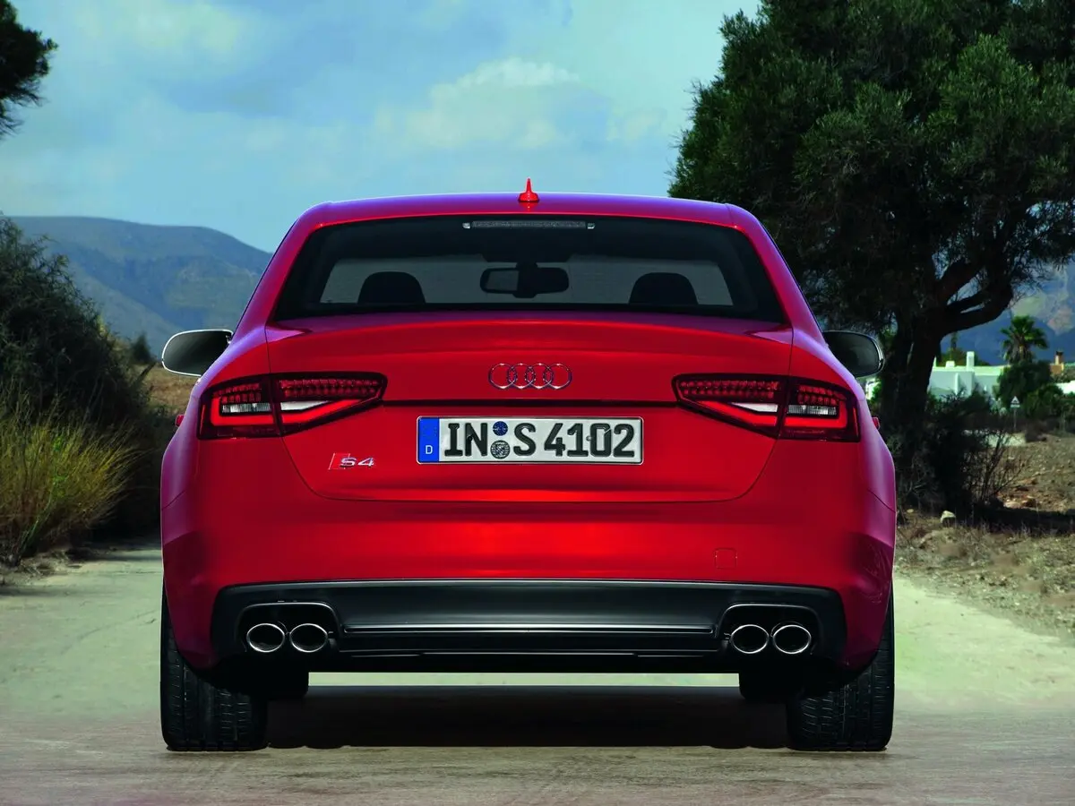 Audi S4 IV (B8) Рестайлинг Седан — photo 4