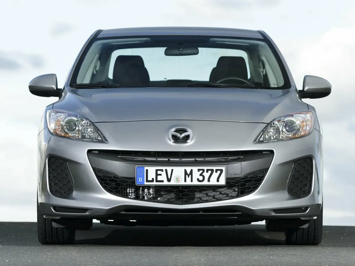 Mazda 3 II (BL) Рестайлинг Седан — фото 3