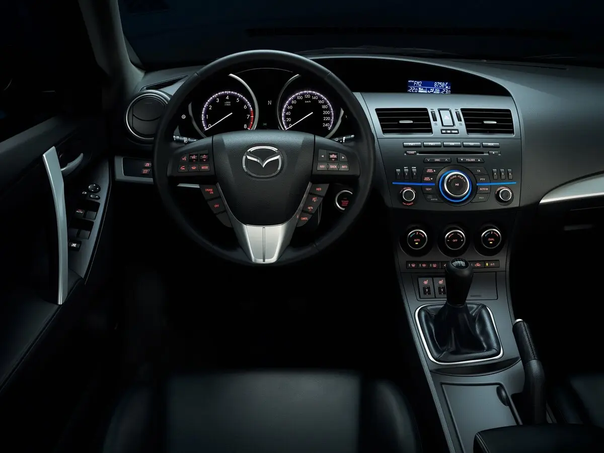 Mazda 3 II (BL) Рестайлинг Седан — фото 9
