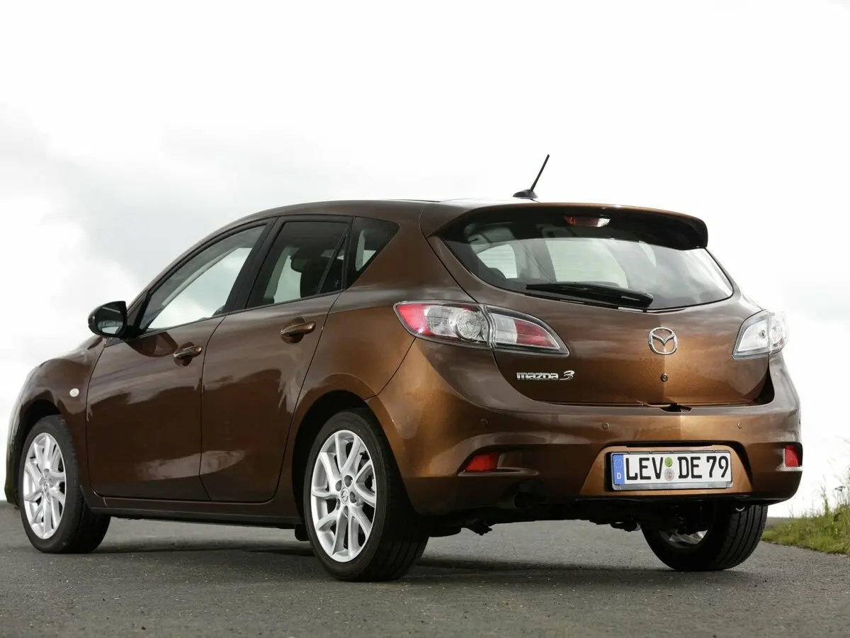 Mazda 3 II (BL) Рестайлинг Хэтчбек 5 дв. — фото 5
