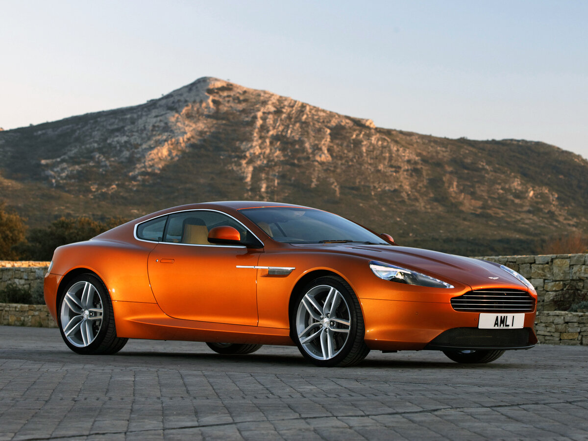 Aston Martin Virage II Купе — фото 2