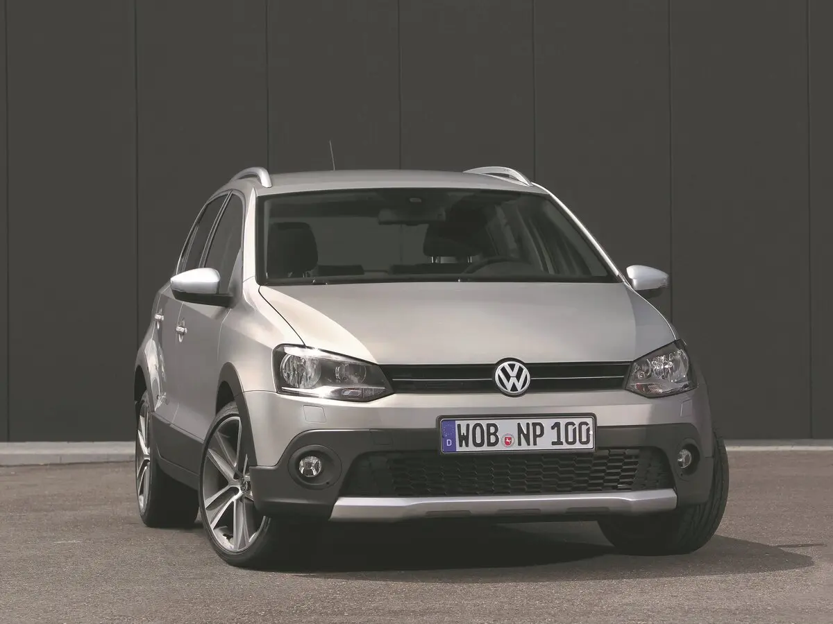 Volkswagen Polo V Хэтчбек 5 дв. Cross — фото 3