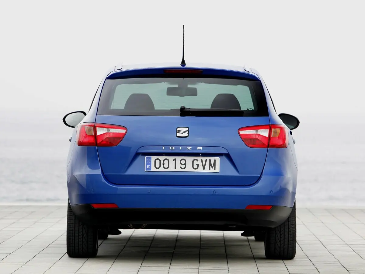 SEAT Ibiza IV Универсал 5 дв. — 照片 4