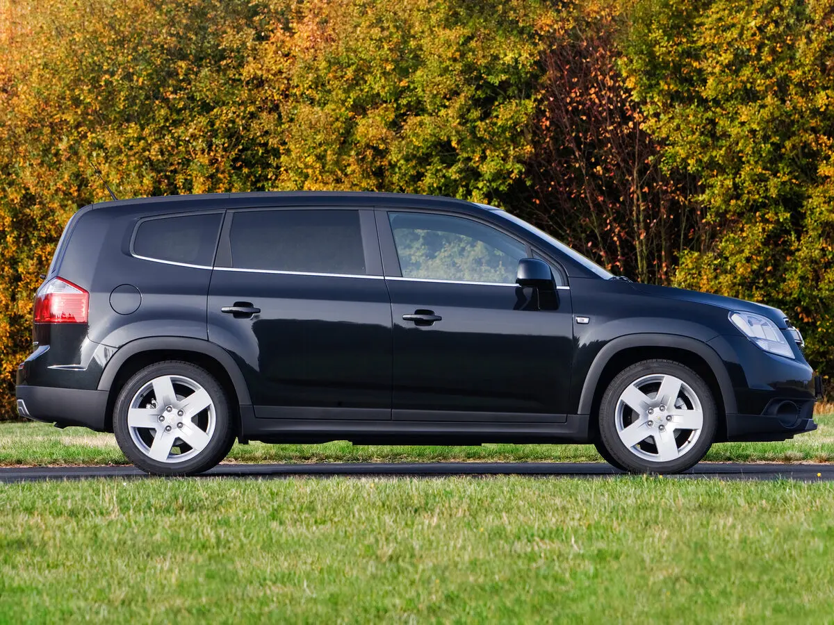Chevrolet Orlando I Компактвэн — сүрөт 2