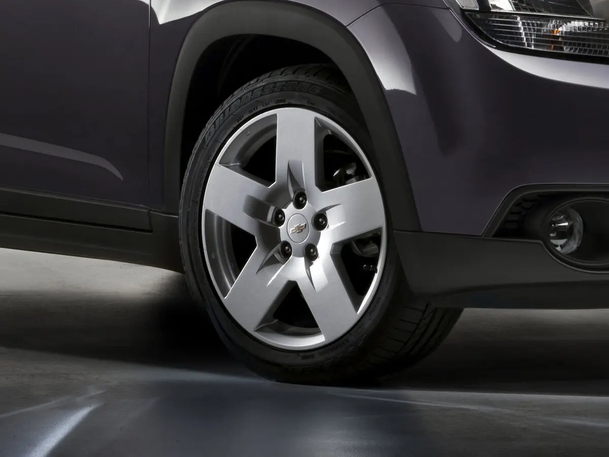 Chevrolet Orlando I Компактвэн — сүрөт 13