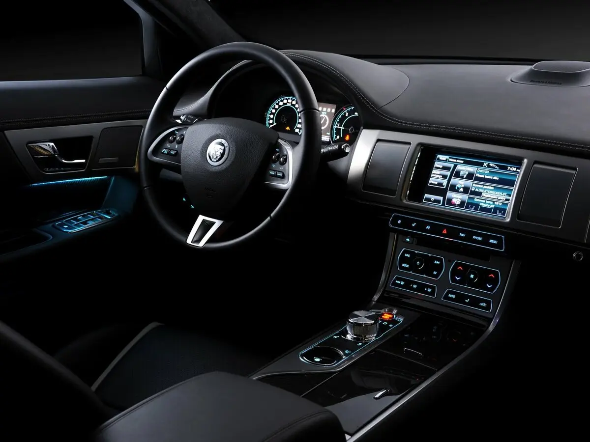 Jaguar XF I Рестайлинг Седан — сүрөт 7