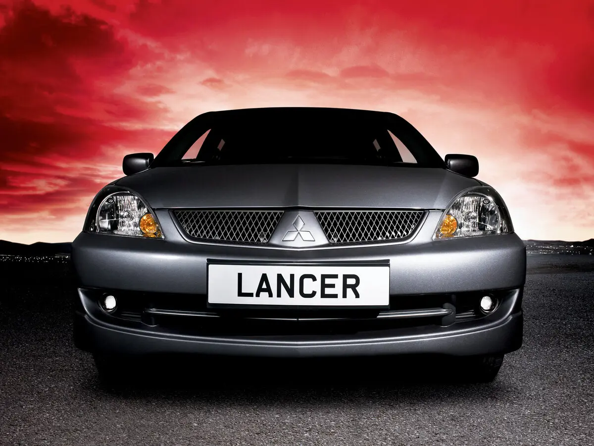 Mitsubishi Lancer IX Рестайлинг Универсал 5 дв. — фото 3