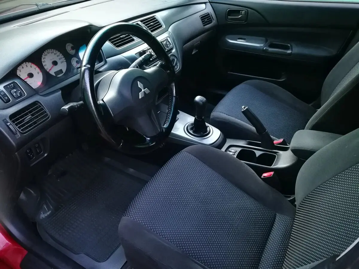 Mitsubishi Lancer IX Рестайлинг Универсал 5 дв. — фото 6