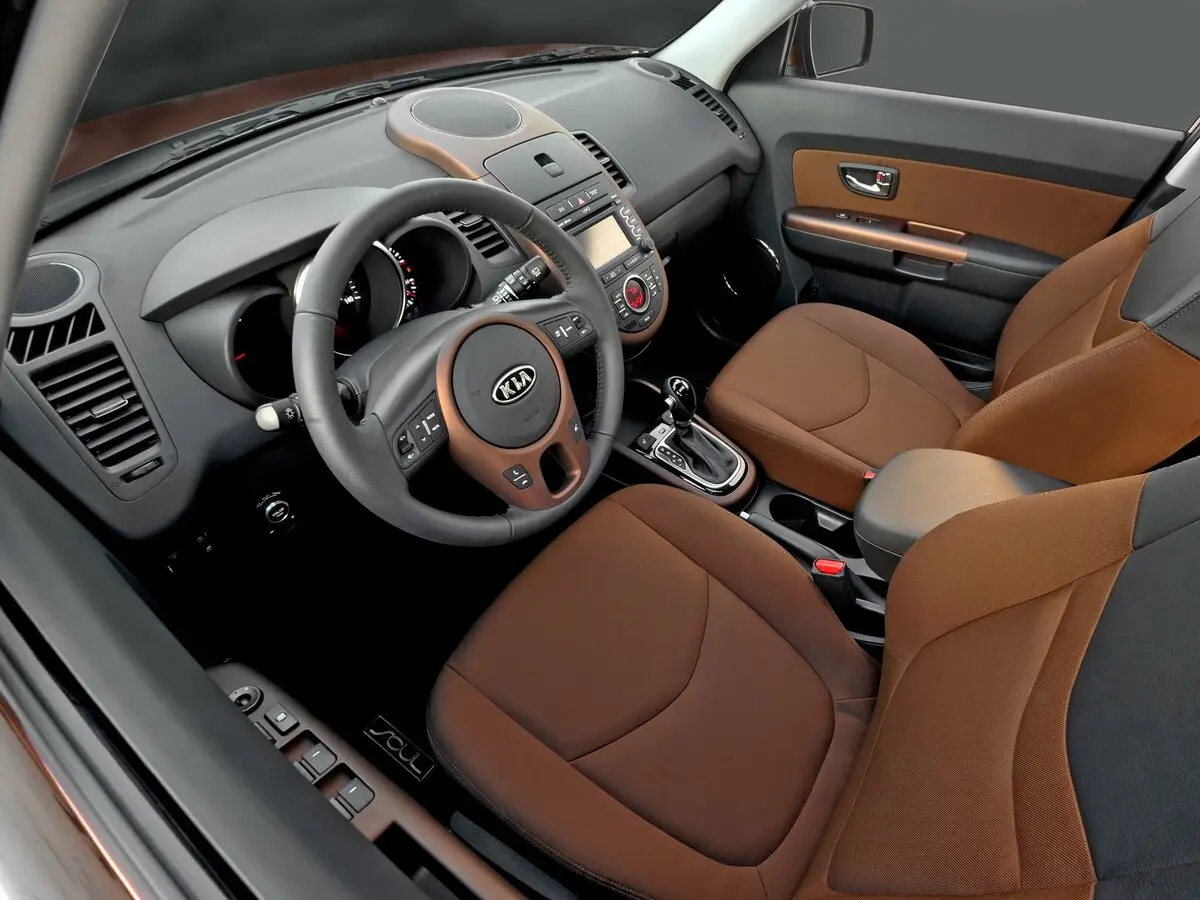 Kia Soul I Рестайлинг Хэтчбек 5 дв. — сүрөт 6