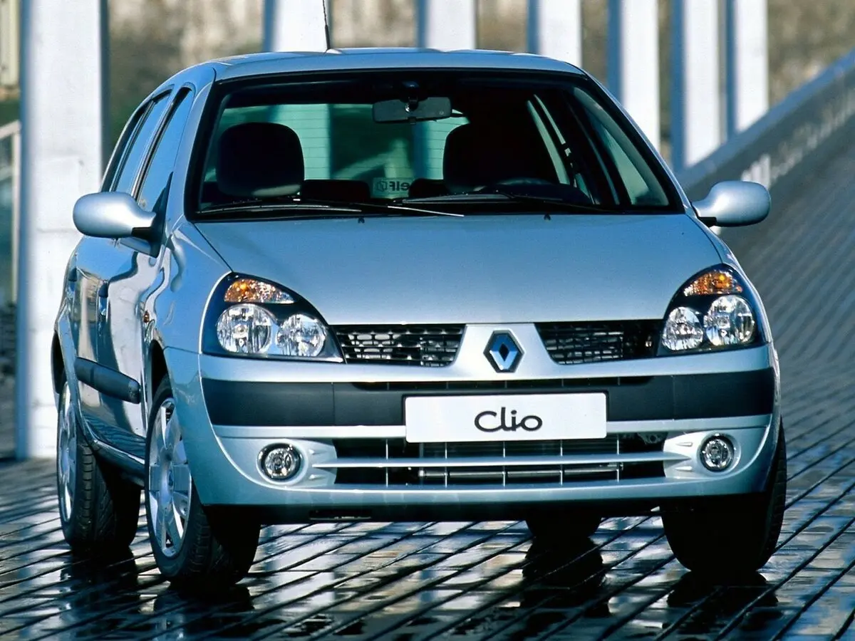 Renault Clio II Рестайлинг Хэтчбек 5 дв. — сүрөт 3
