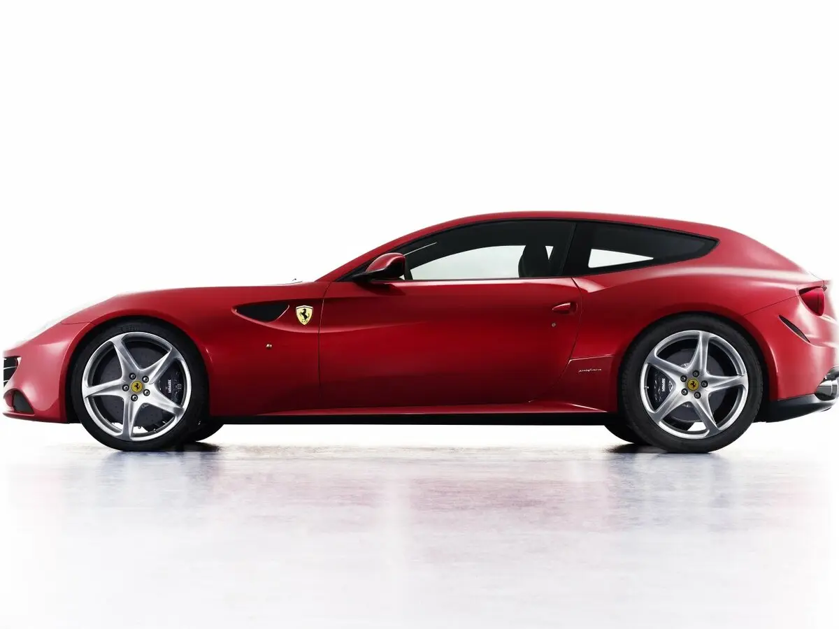Ferrari FF 2011 – 2016 Хэтчбек 3 дв. — 照片 2