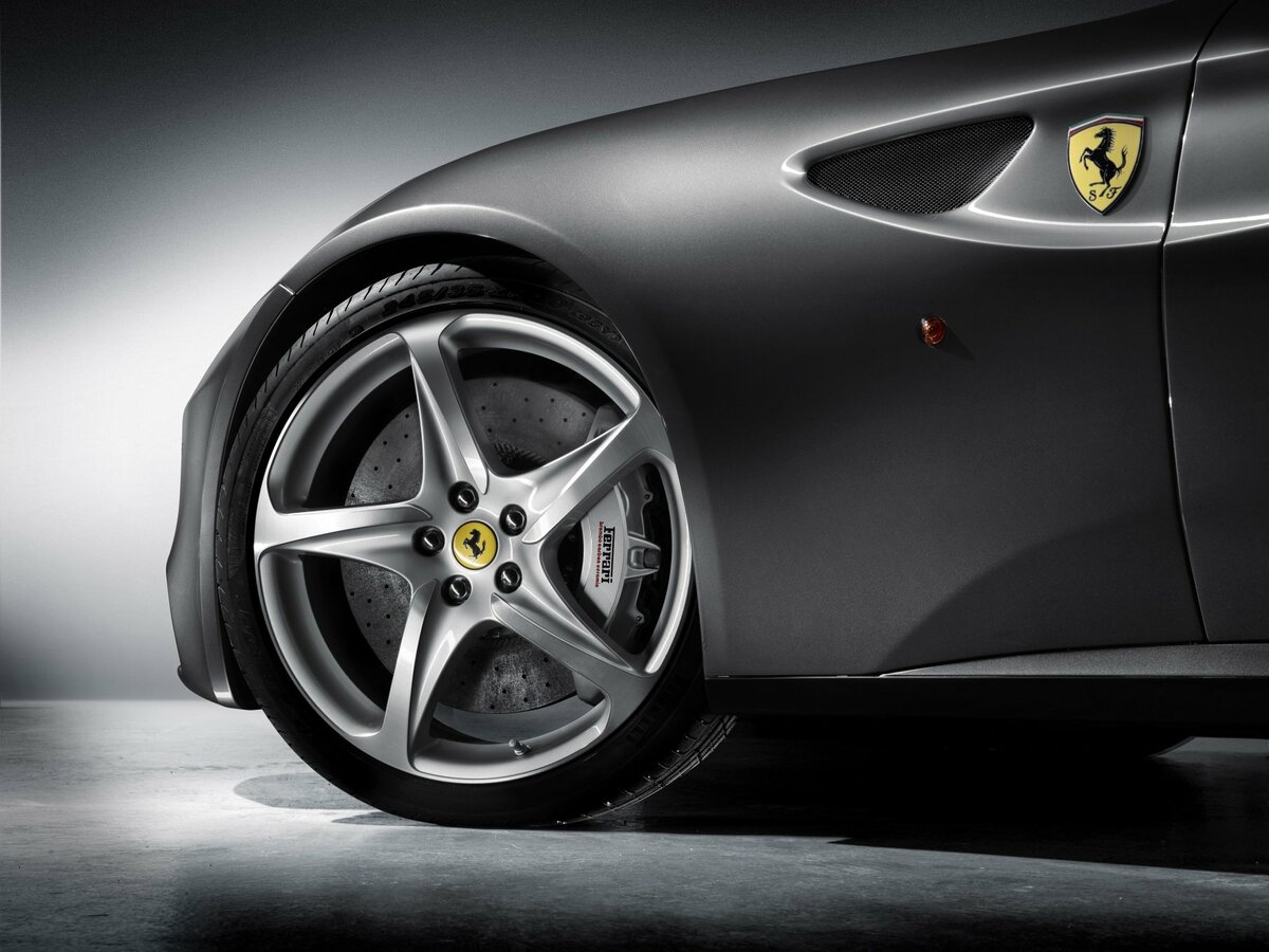 Ferrari FF 2011 – 2016 Хэтчбек 3 дв. — фото 20