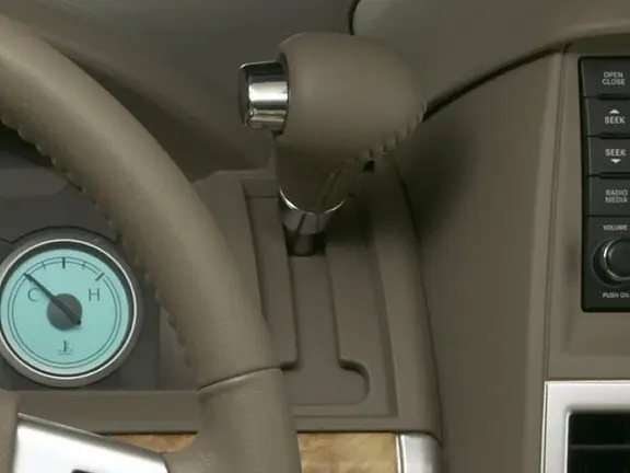 Chrysler Town & Country V Минивэн — сүрөт 11