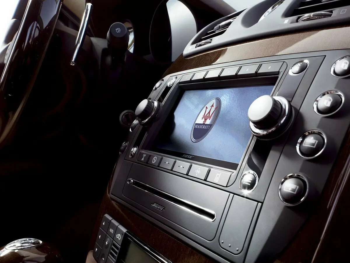 Maserati Quattroporte V Рестайлинг Седан — сүрөт 10
