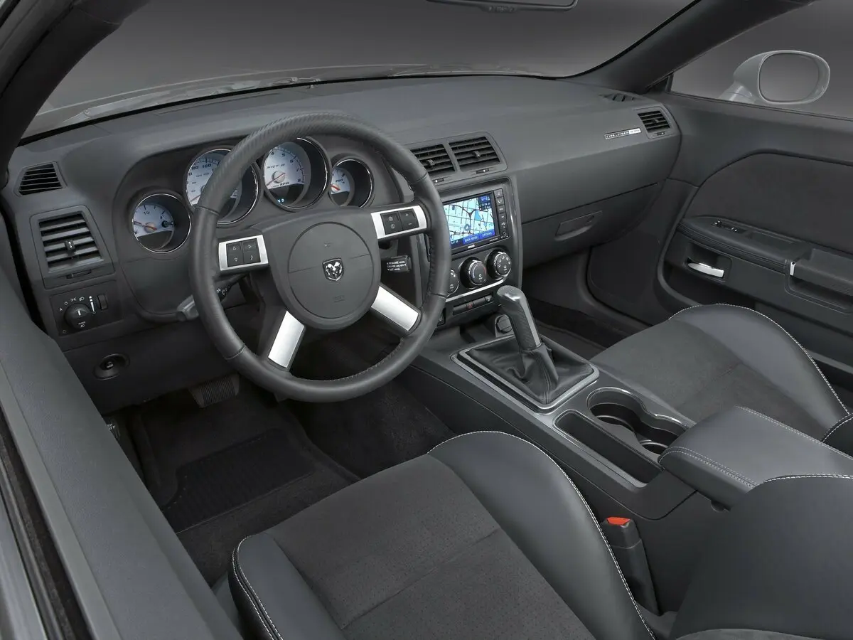 Dodge Challenger III Купе — сүрөт 7