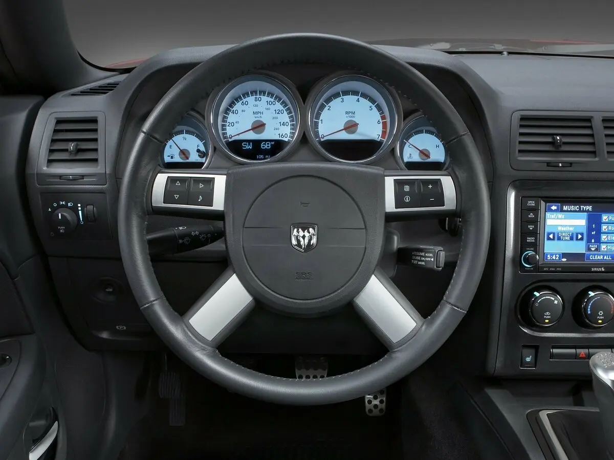 Dodge Challenger III Купе — сүрөт 9
