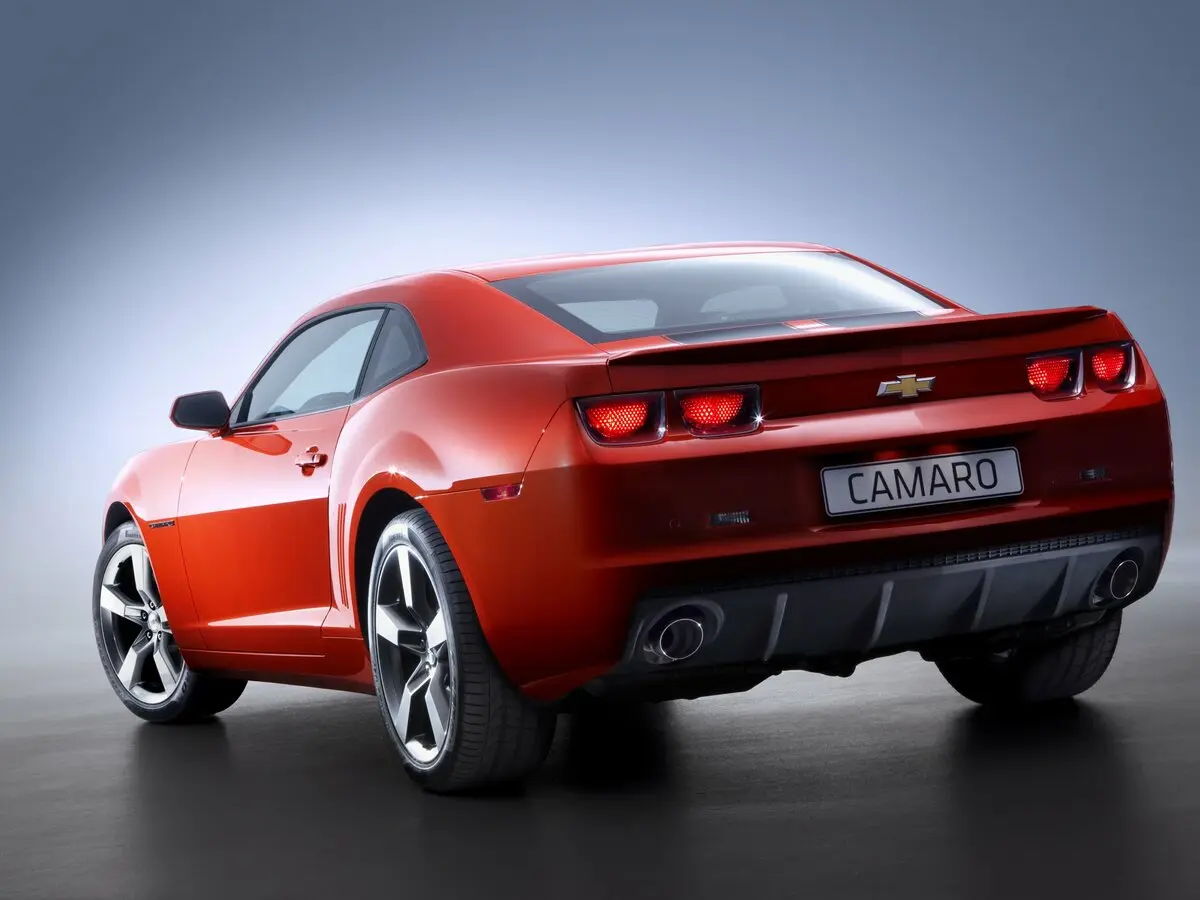 Chevrolet Camaro V Купе — 照片 4