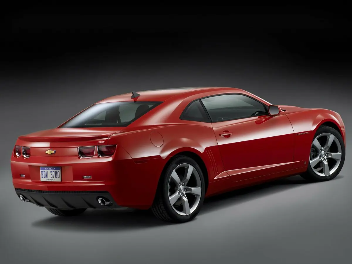 Chevrolet Camaro V Купе — 照片 5