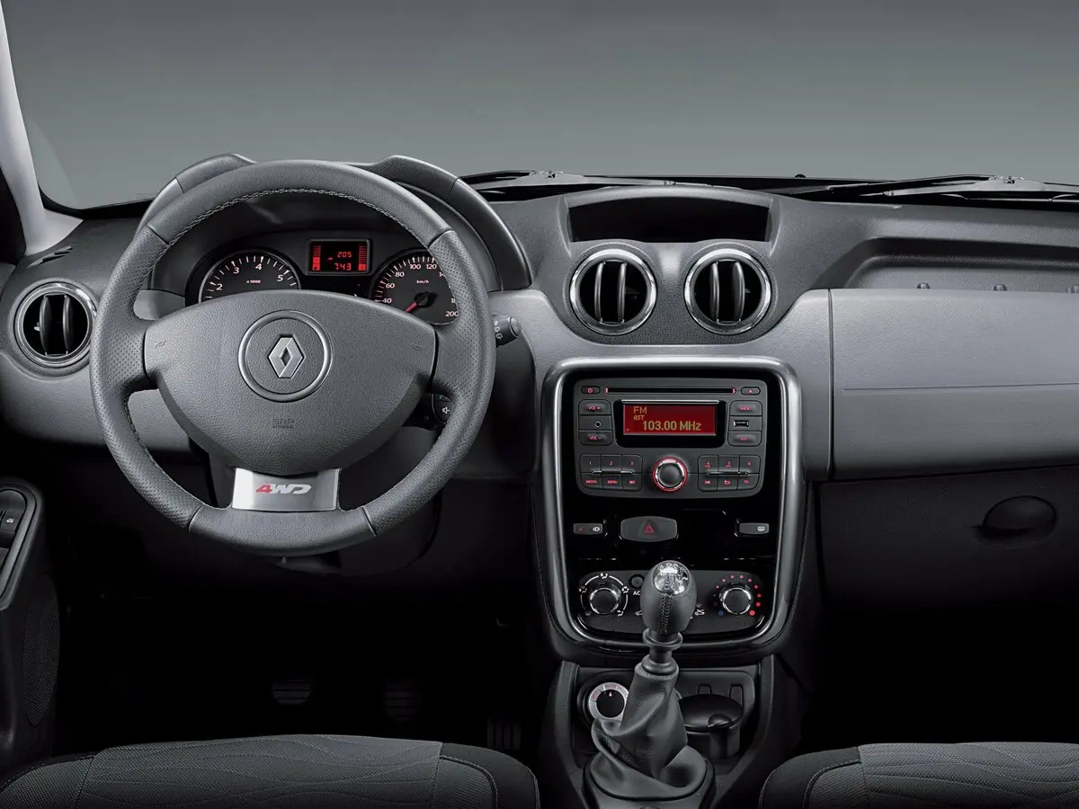 Renault Duster I Внедорожник 5 дв. — сүрөт 6