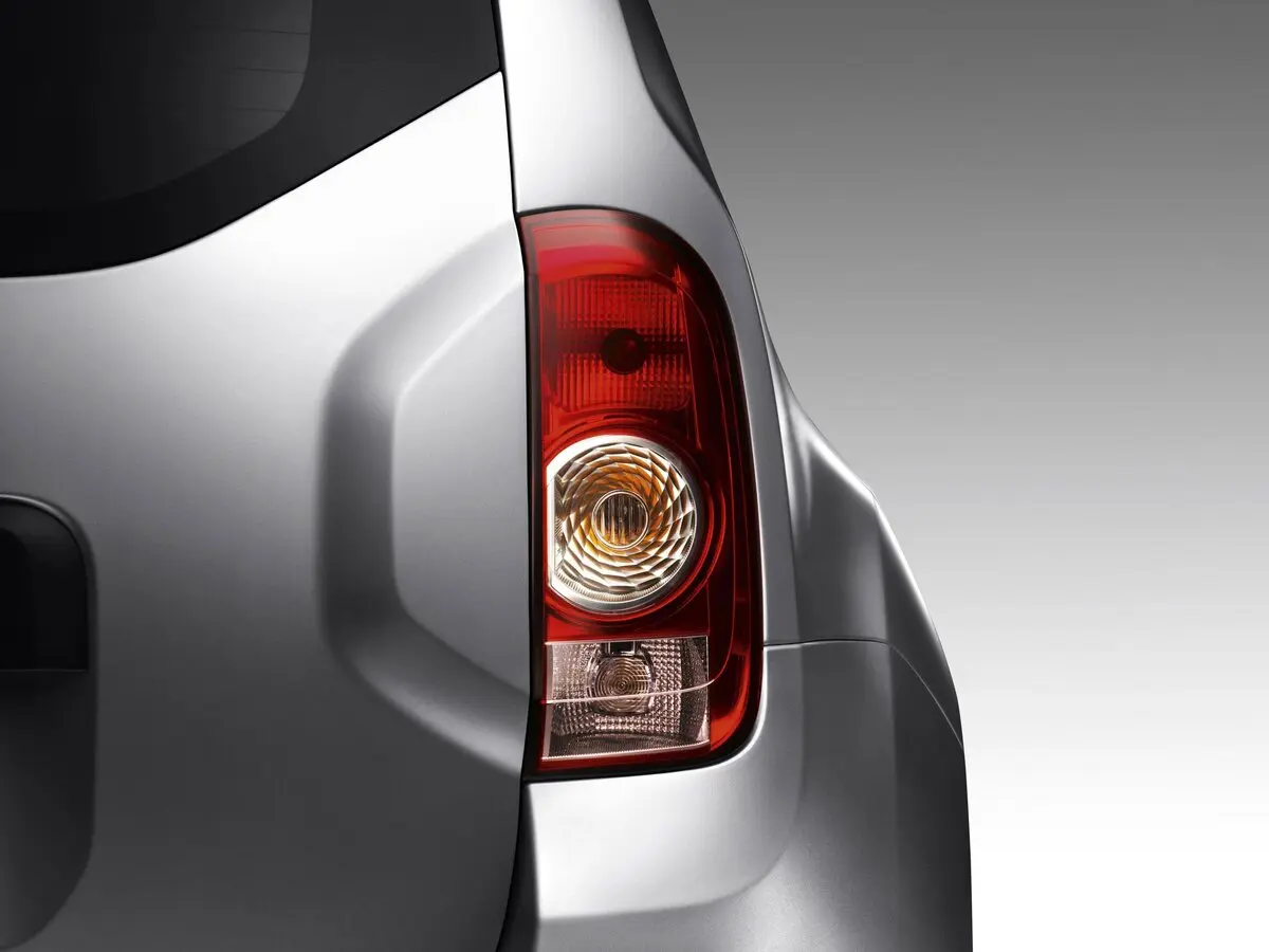 Renault Duster I Внедорожник 5 дв. — сүрөт 12