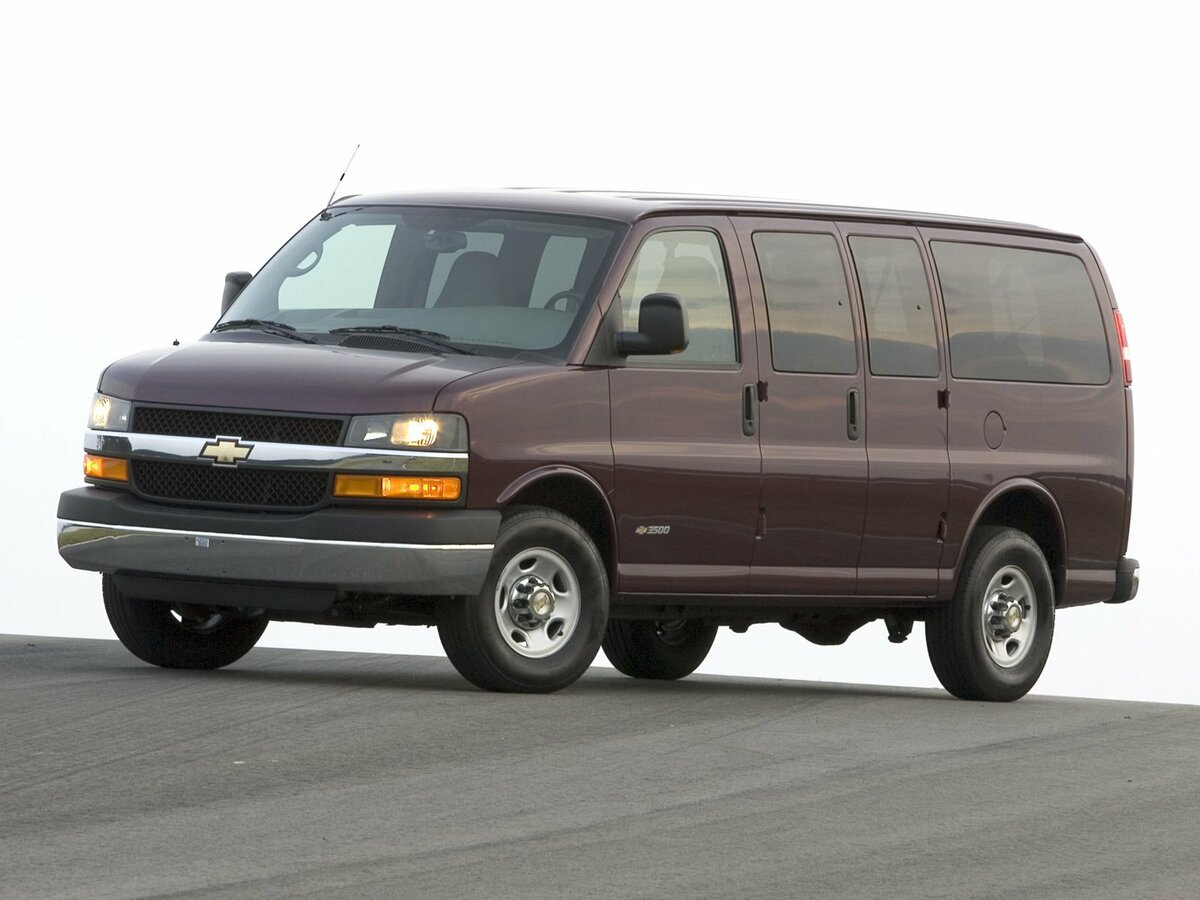 Chevrolet Express II Минивэн