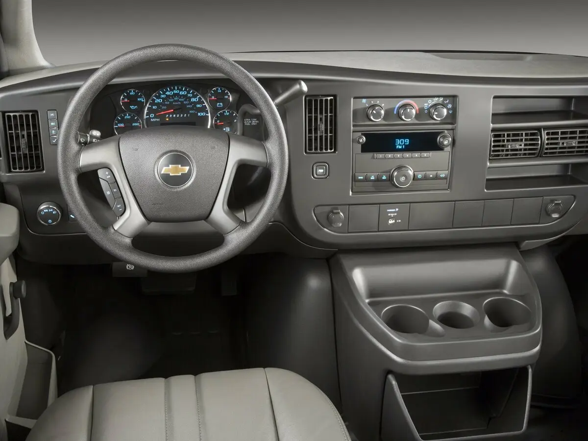 Chevrolet Express II Минивэн — сүрөт 6