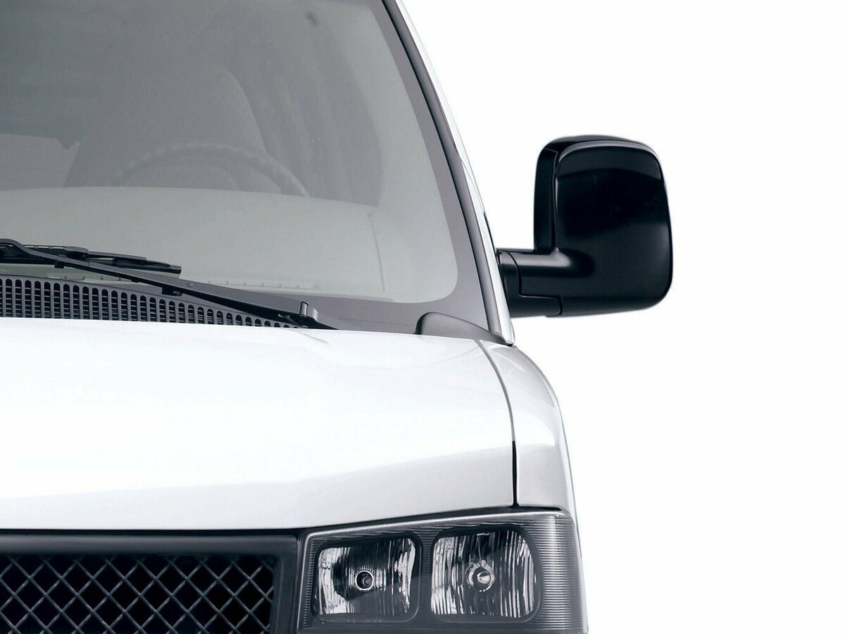 Chevrolet Express II Минивэн — фото 11