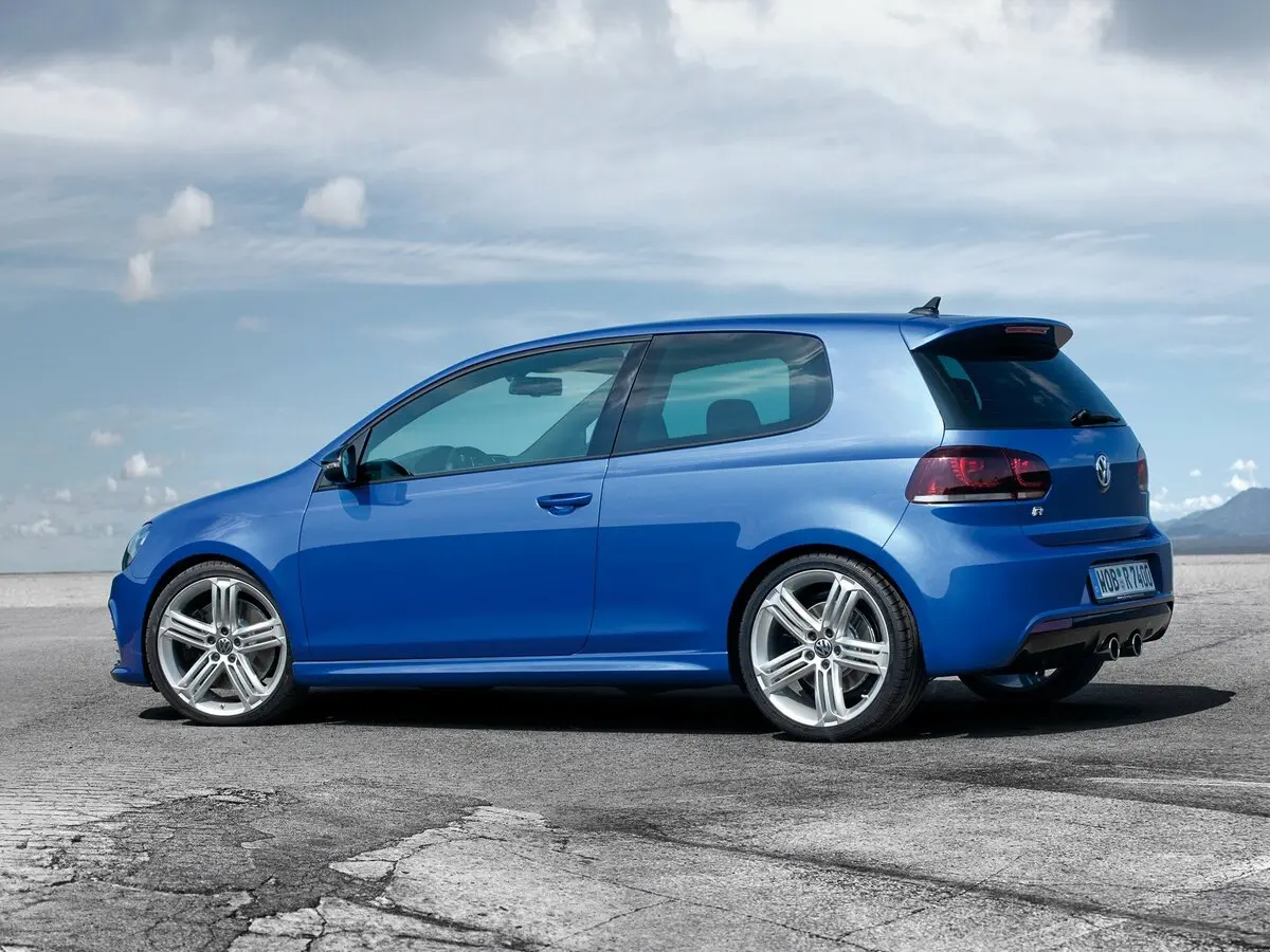 Volkswagen Golf R VI Хэтчбек 3 дв. — сүрөт 2
