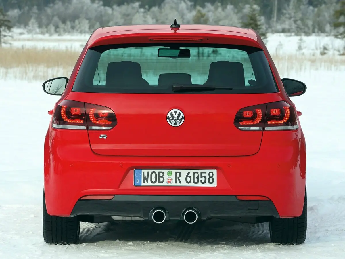 Volkswagen Golf R VI Хэтчбек 5 дв. — сүрөт 4