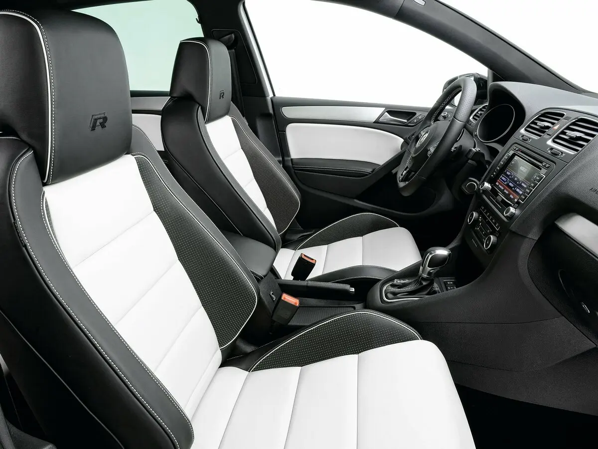 Volkswagen Golf R VI Хэтчбек 5 дв. — сүрөт 7