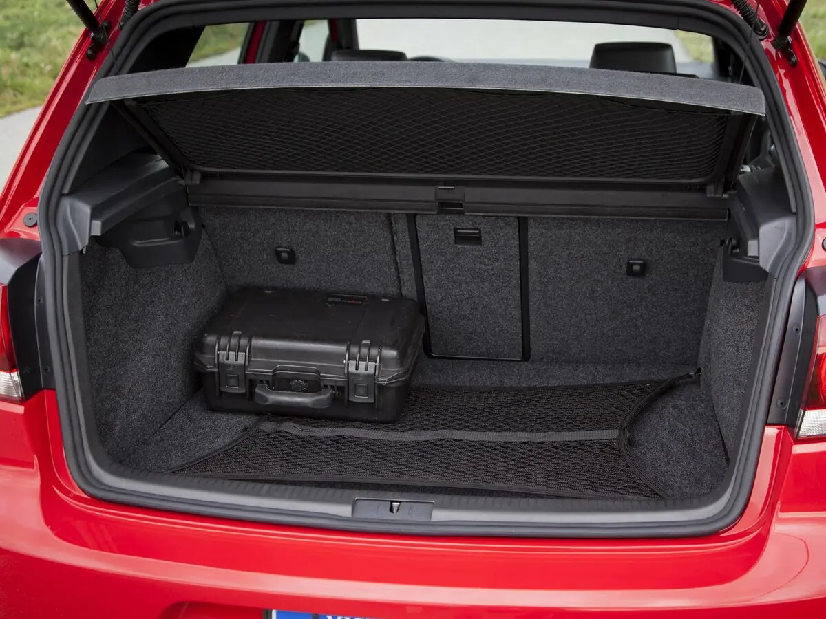 Volkswagen Golf R VI Хэтчбек 5 дв. — сүрөт 11