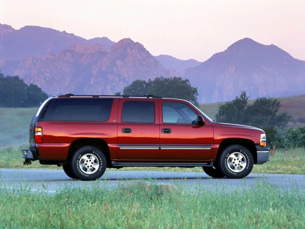 Chevrolet Suburban IX Внедорожник 5 дв. — сүрөт 2