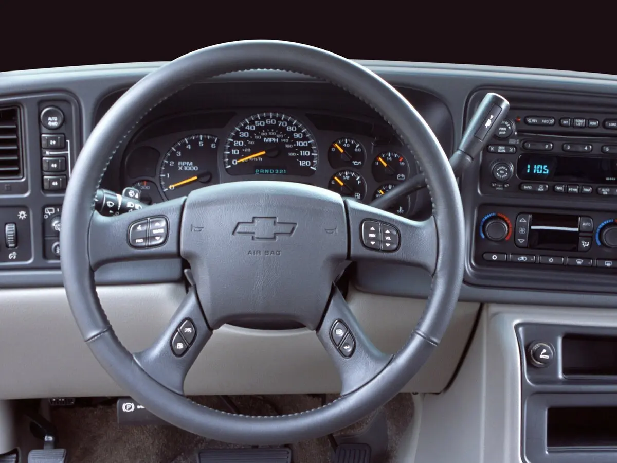 Chevrolet Suburban IX Внедорожник 5 дв. — сүрөт 8