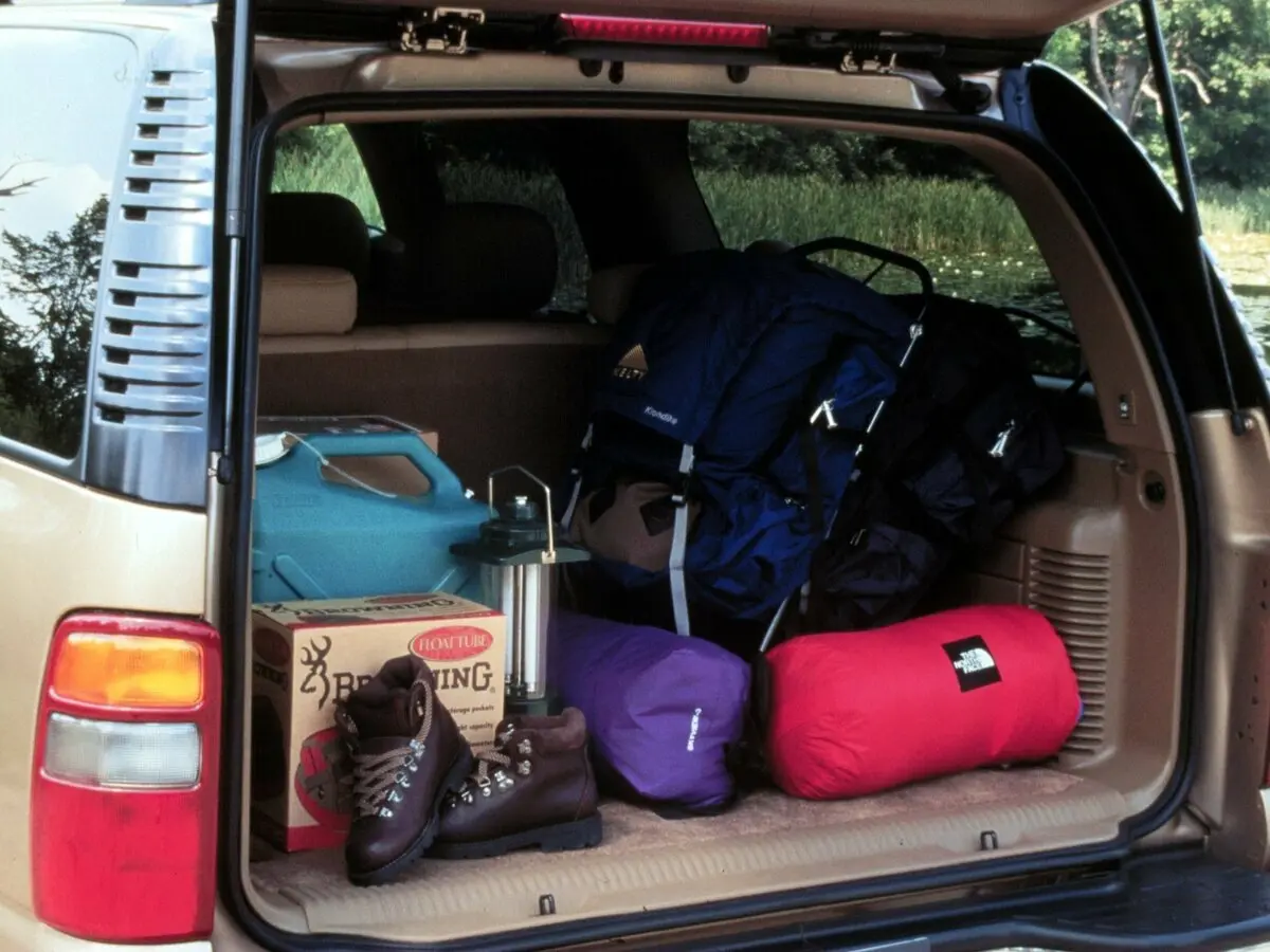 Chevrolet Suburban IX Внедорожник 5 дв. — сүрөт 11