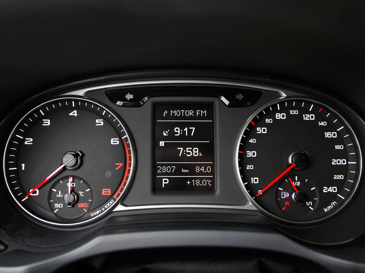 Audi A1 I (8X) Хэтчбек 5 дв. Sportback