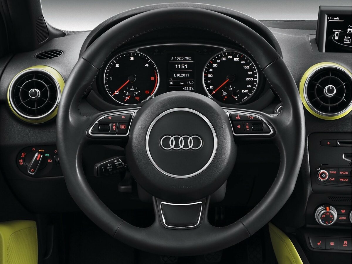 Audi A1 I (8X) Хэтчбек 5 дв. Sportback