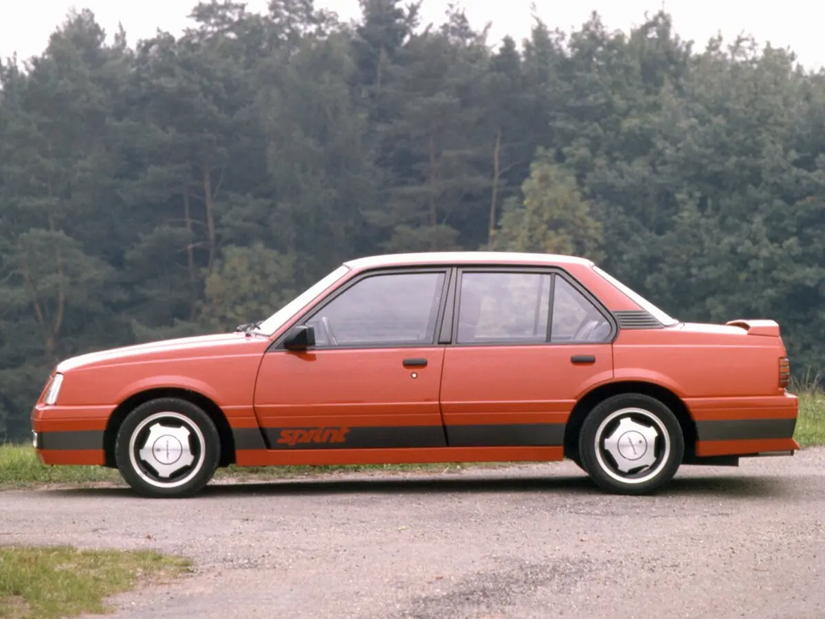 Opel Ascona C Седан — сүрөт 2