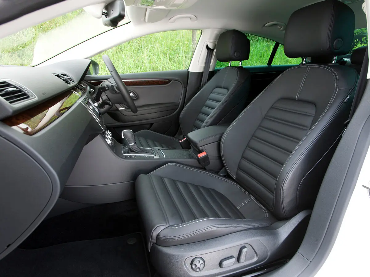 Volkswagen Passat CC I Рестайлинг Седан — 照片 8