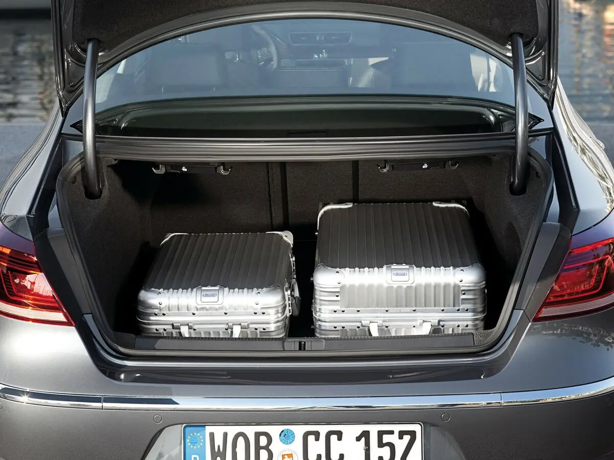 Volkswagen Passat CC I Рестайлинг Седан — 照片 14
