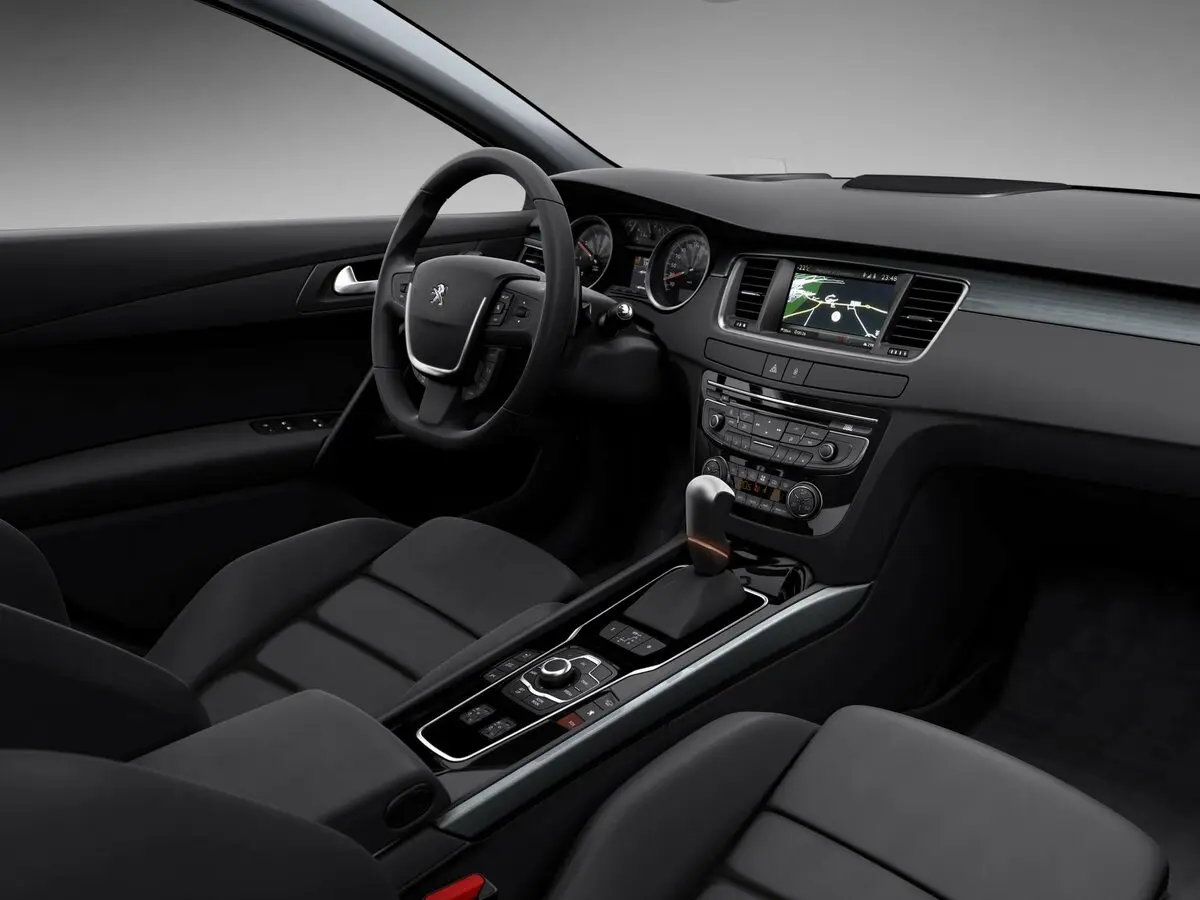Peugeot 508 I Седан — сүрөт 7