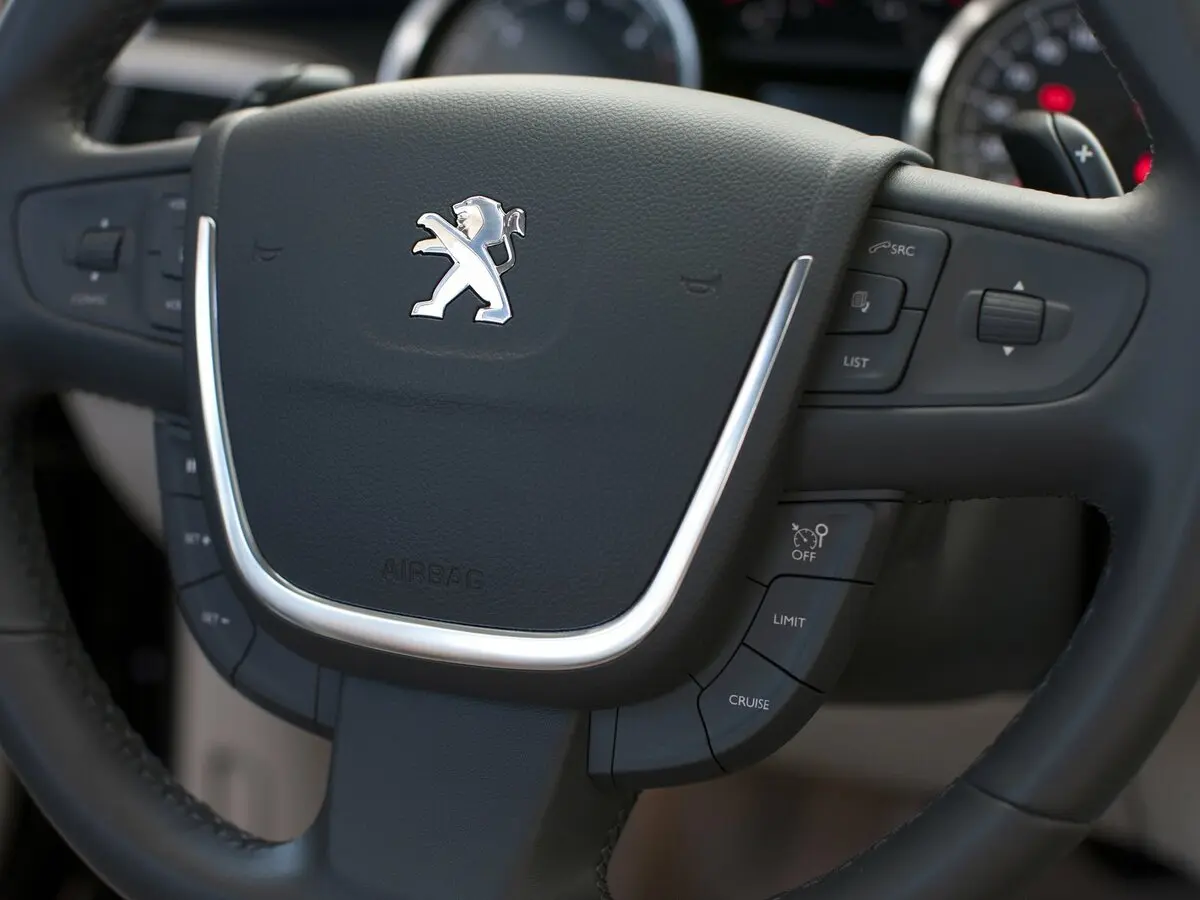 Peugeot 508 I Седан — сүрөт 9