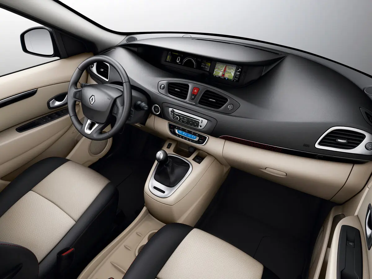 Renault Scenic III Рестайлинг Компактвэн — photo 5