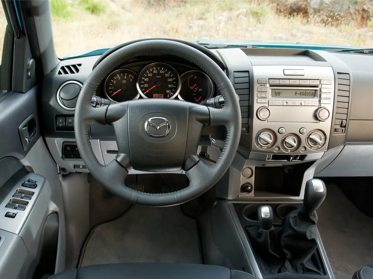Mazda BT-50 I Рестайлинг Пикап Двойная кабина — photo 6