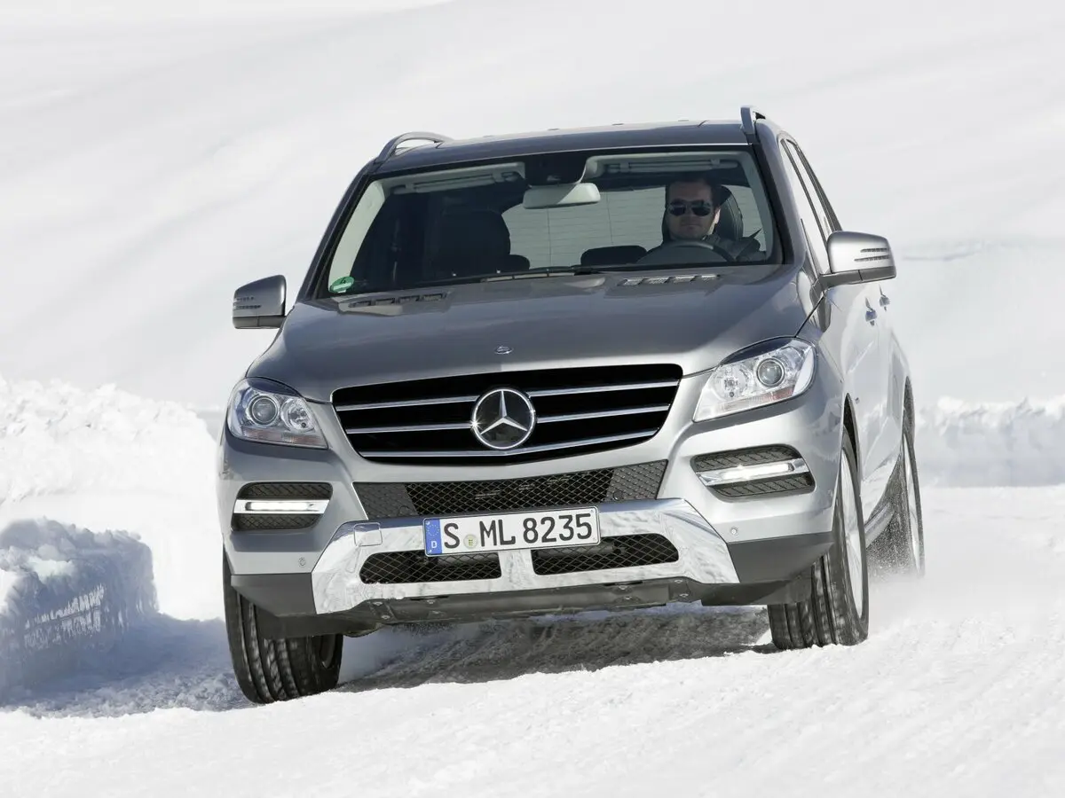 Mercedes-Benz M-Класс III (W166) Внедорожник 5 дв. — 照片 3