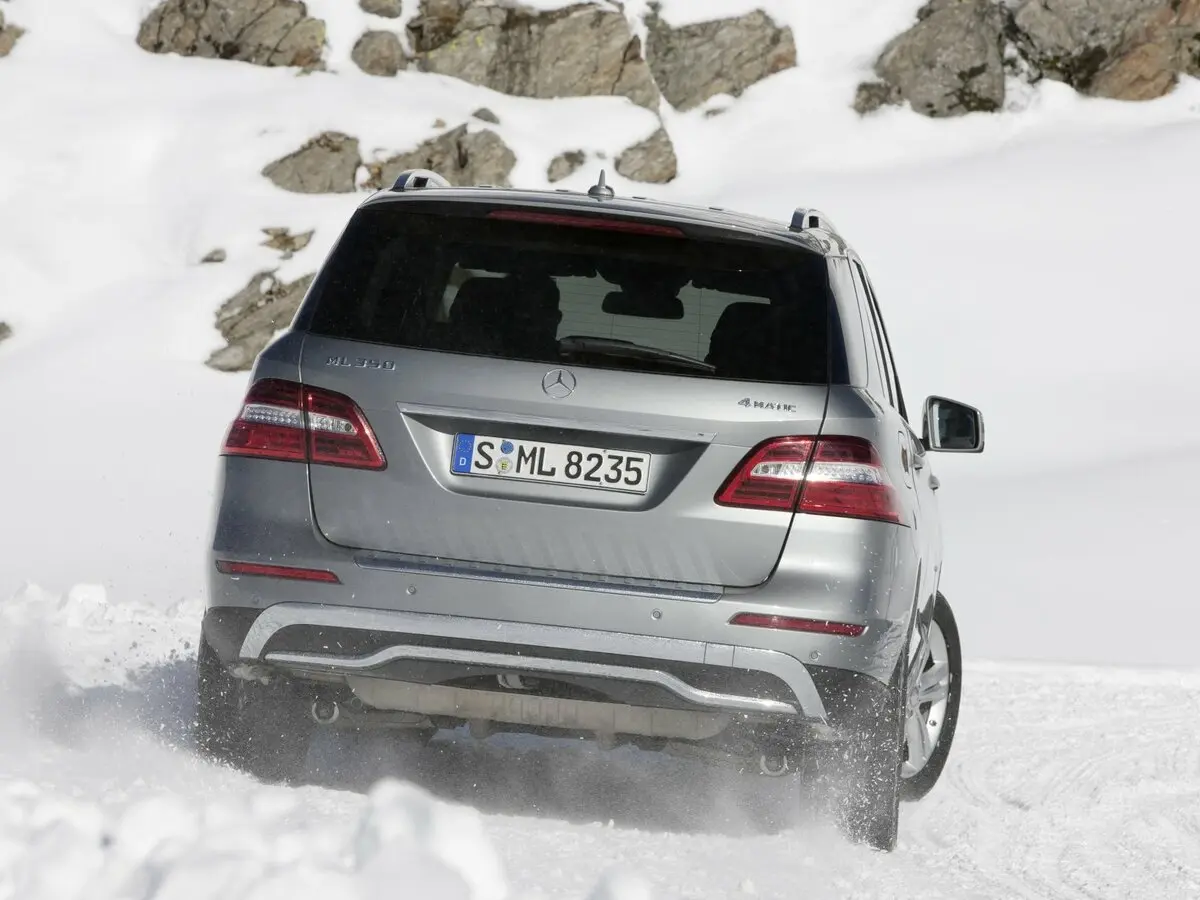 Mercedes-Benz M-Класс III (W166) Внедорожник 5 дв. — 照片 4
