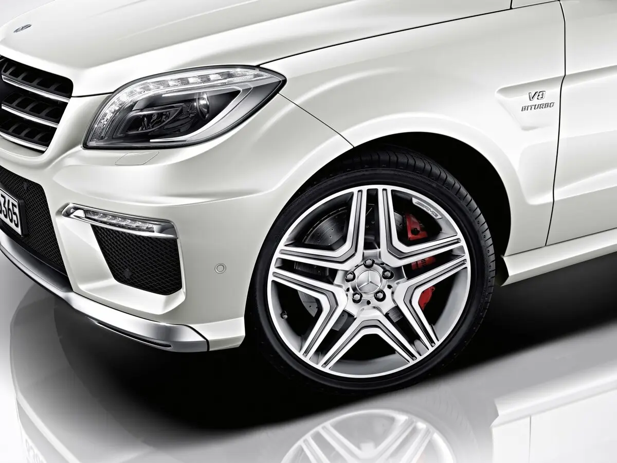Mercedes-Benz M-Класс AMG III (W166) Внедорожник 5 дв. — сүрөт 13
