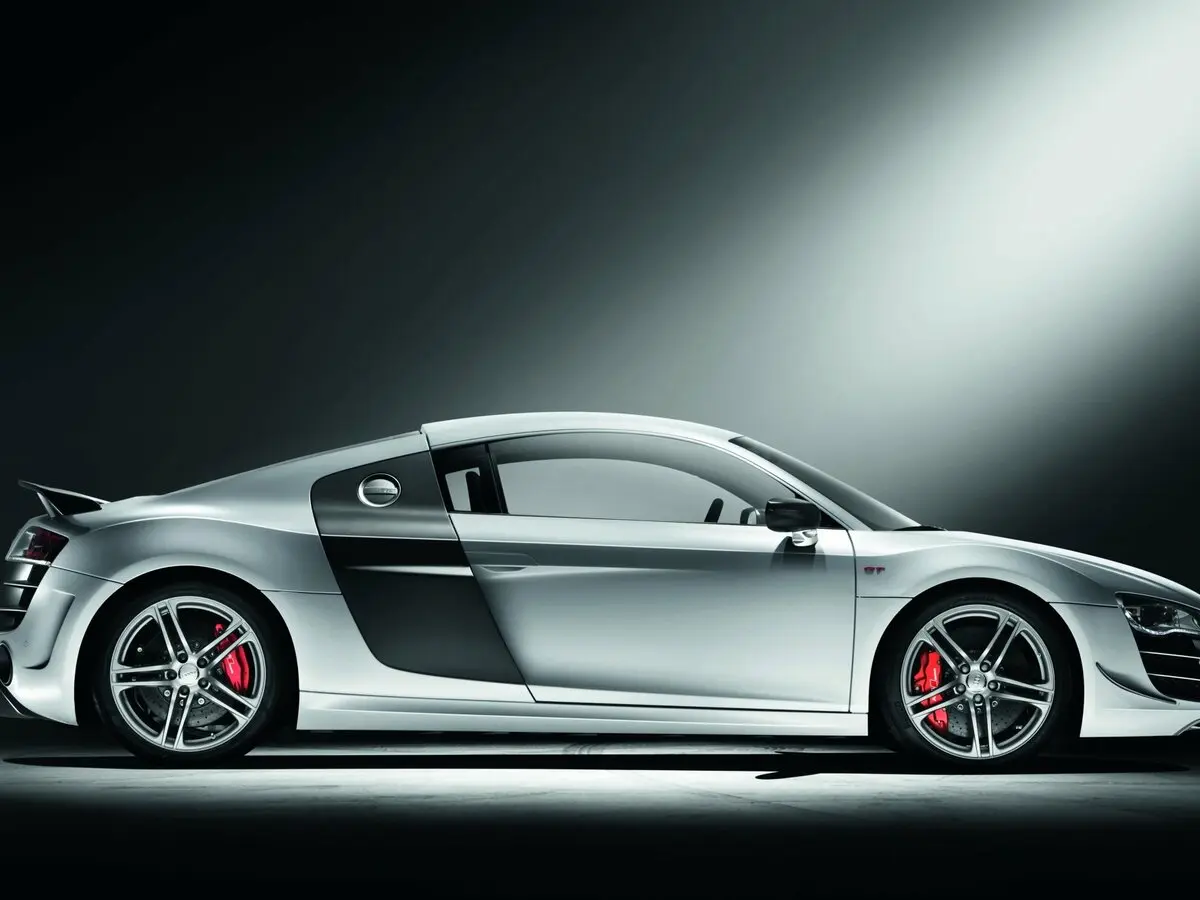 Audi R8 I (Typ 42) Купе GT — 照片 2