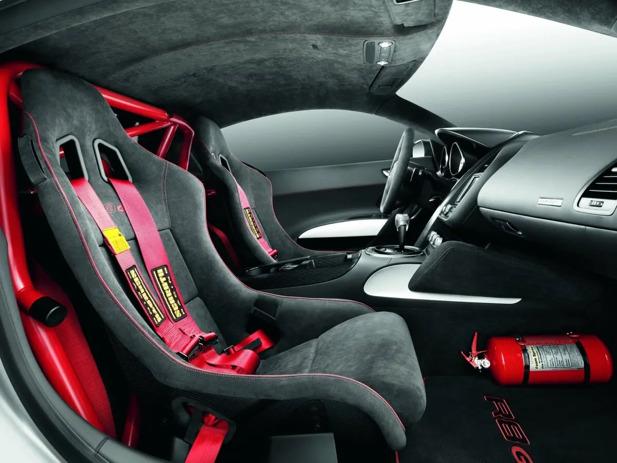 Audi R8 I (Typ 42) Купе GT — 照片 5