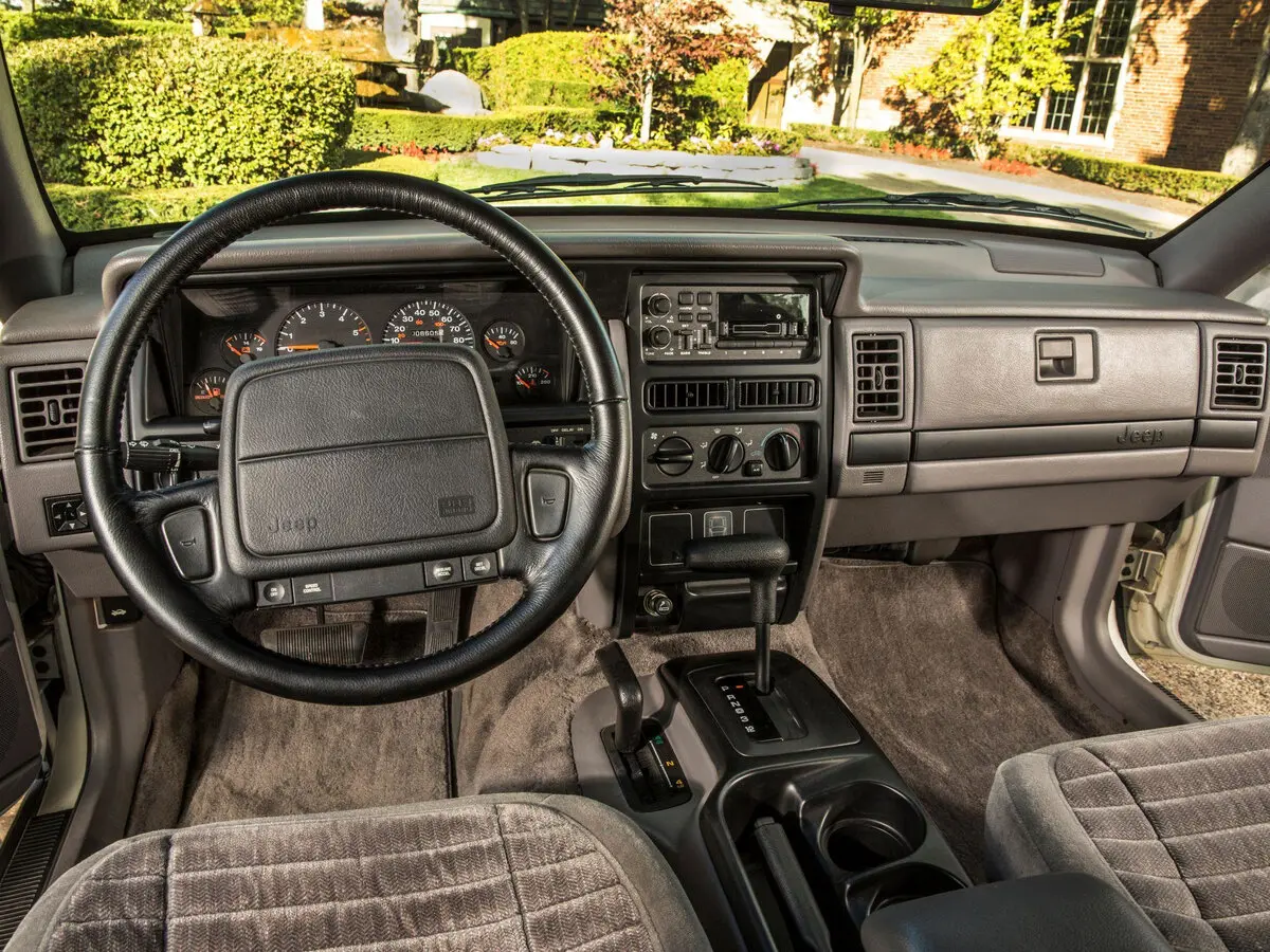 Jeep Grand Cherokee I (ZJ) Внедорожник 5 дв. — сүрөт 6
